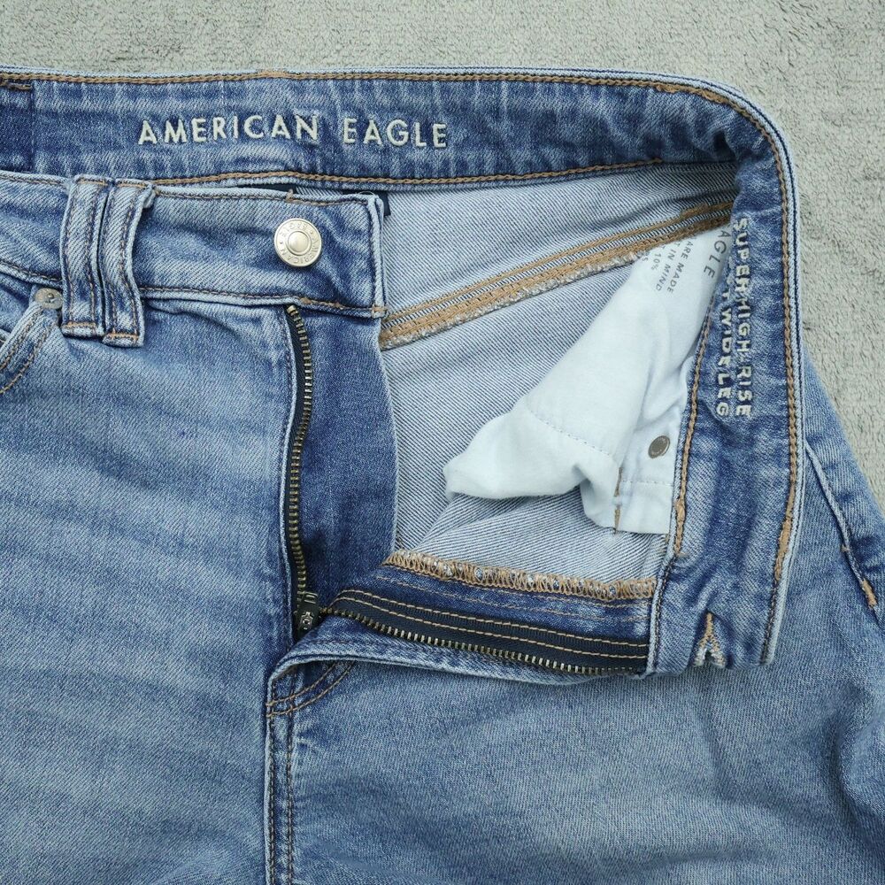 American Eagle Jeans Women's 2R Super High-Rise Baggy Wide-Leg Denim 31" Inseam - Picture 2 of 16